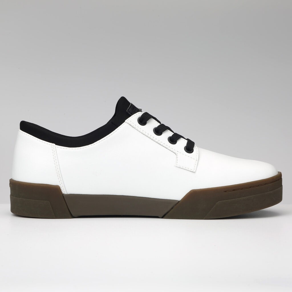 PRAHA WATER-TEX【WHITE】